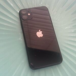 Apple iPhone 11 64 GB- Sleek Black Finish